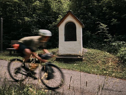 How to win a bikepacking race